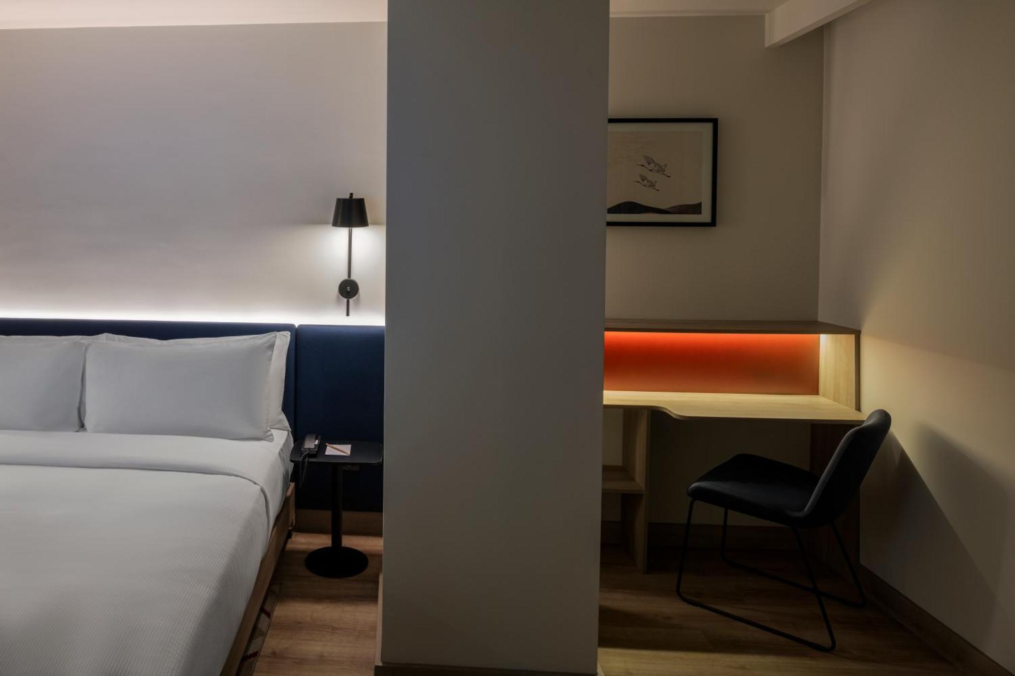 Hampton By Hilton Istanbul Merter Extérieur photo