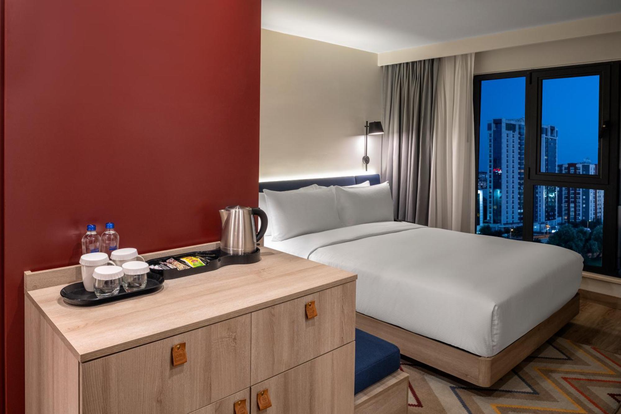Hampton By Hilton Istanbul Merter Extérieur photo
