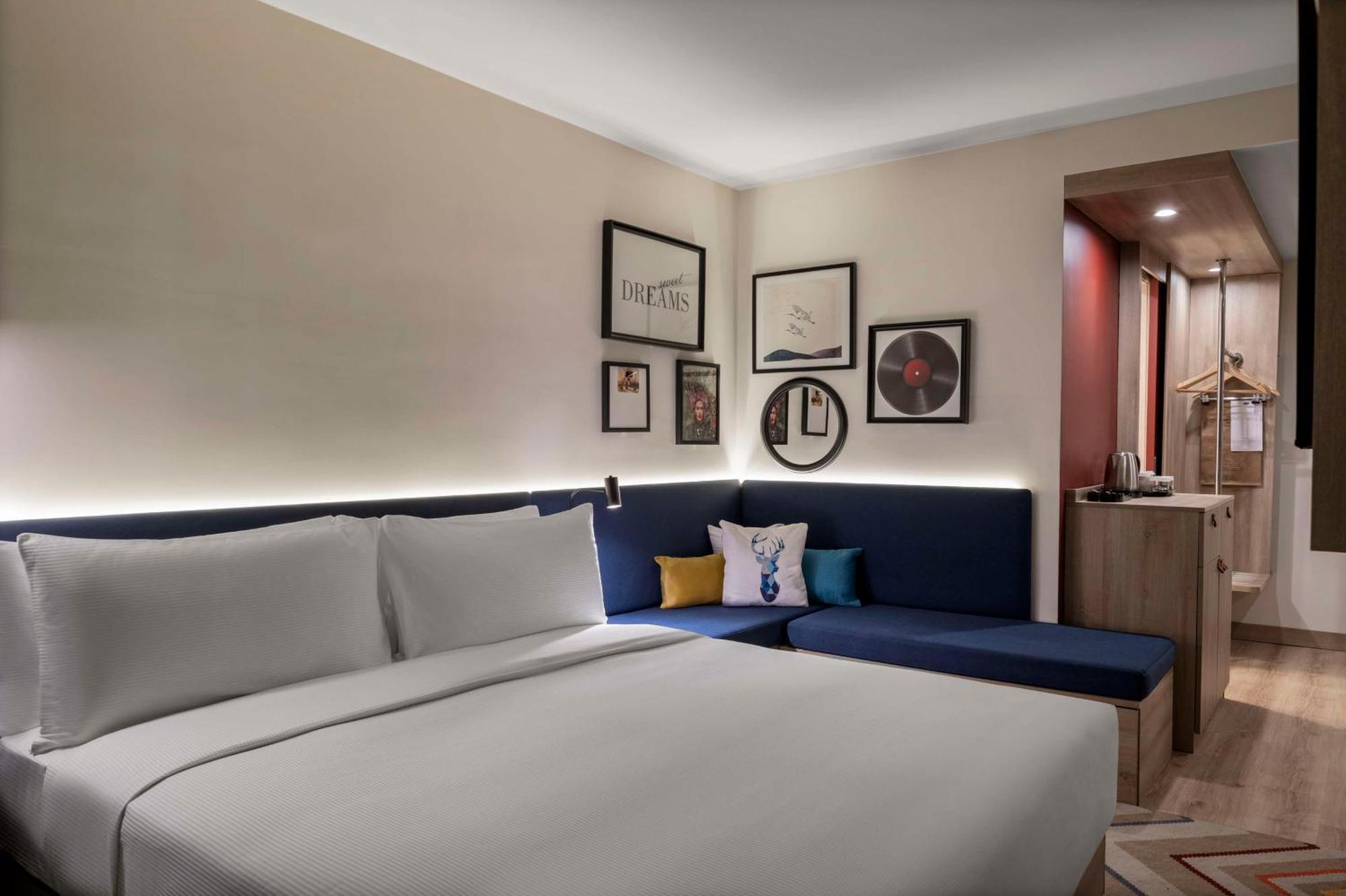 Hampton By Hilton Istanbul Merter Extérieur photo